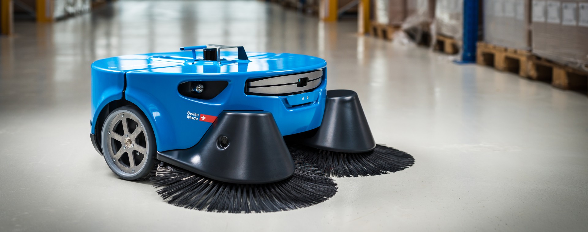 Robotski pometalec Kemaro 900